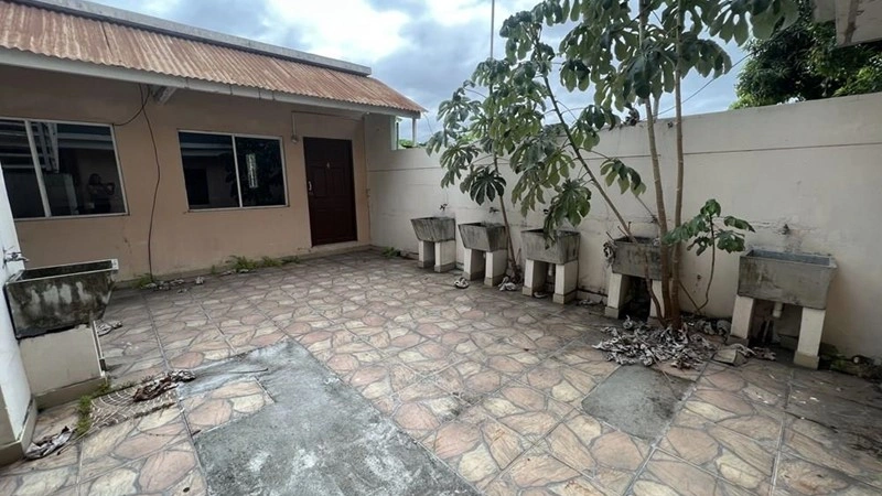 Семейный дом 7+1 в Токумен, Панама