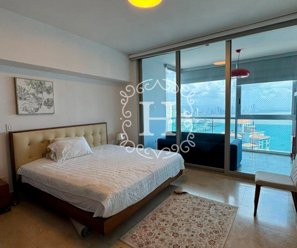 Просторная квартира с тремя спальнями в Панама‑Сити, Панама