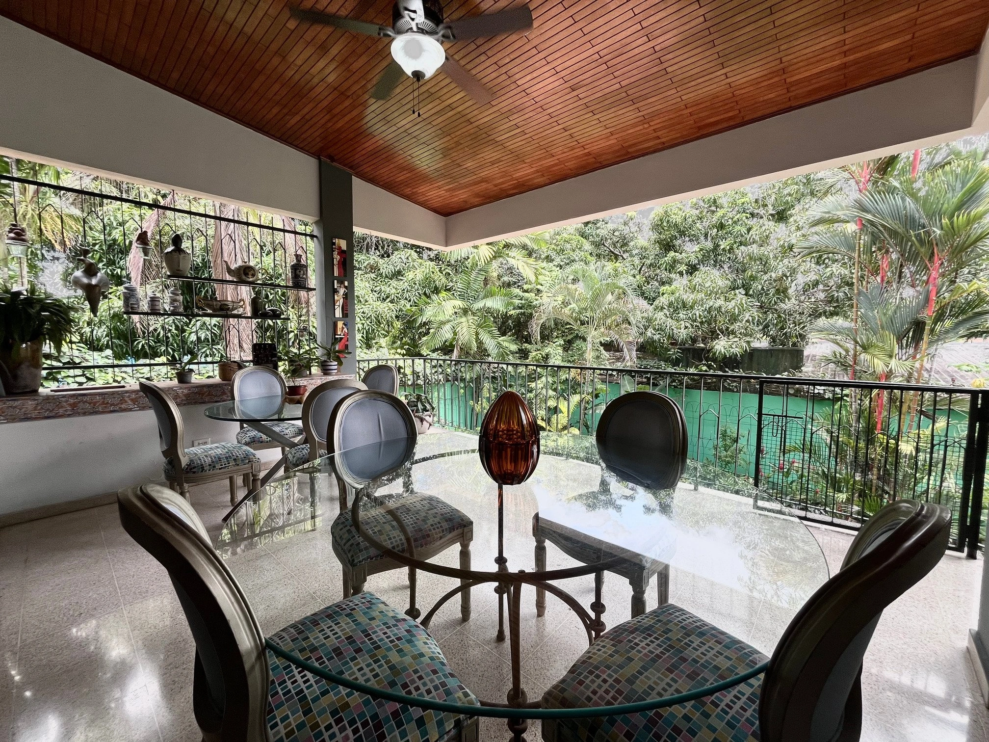 Семейный дом 460 m2 в Сан-Мигелито, Панама