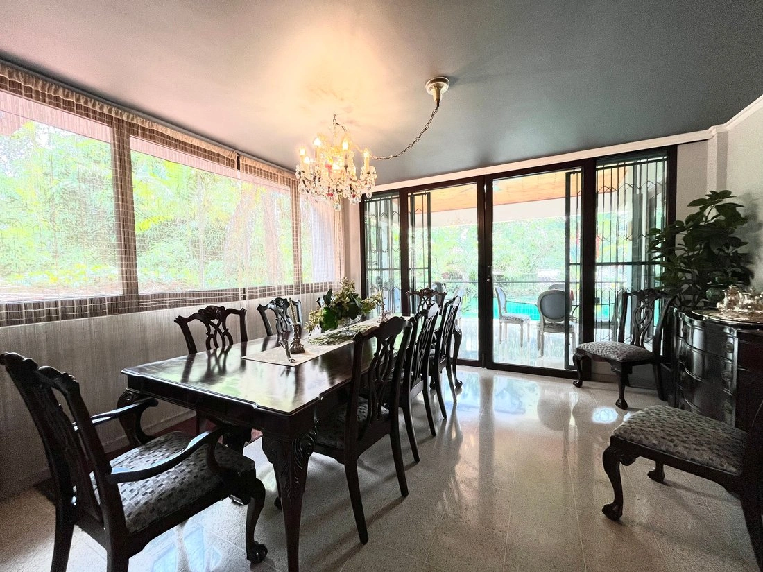 Семейный дом 460 m2 в Сан-Мигелито, Панама