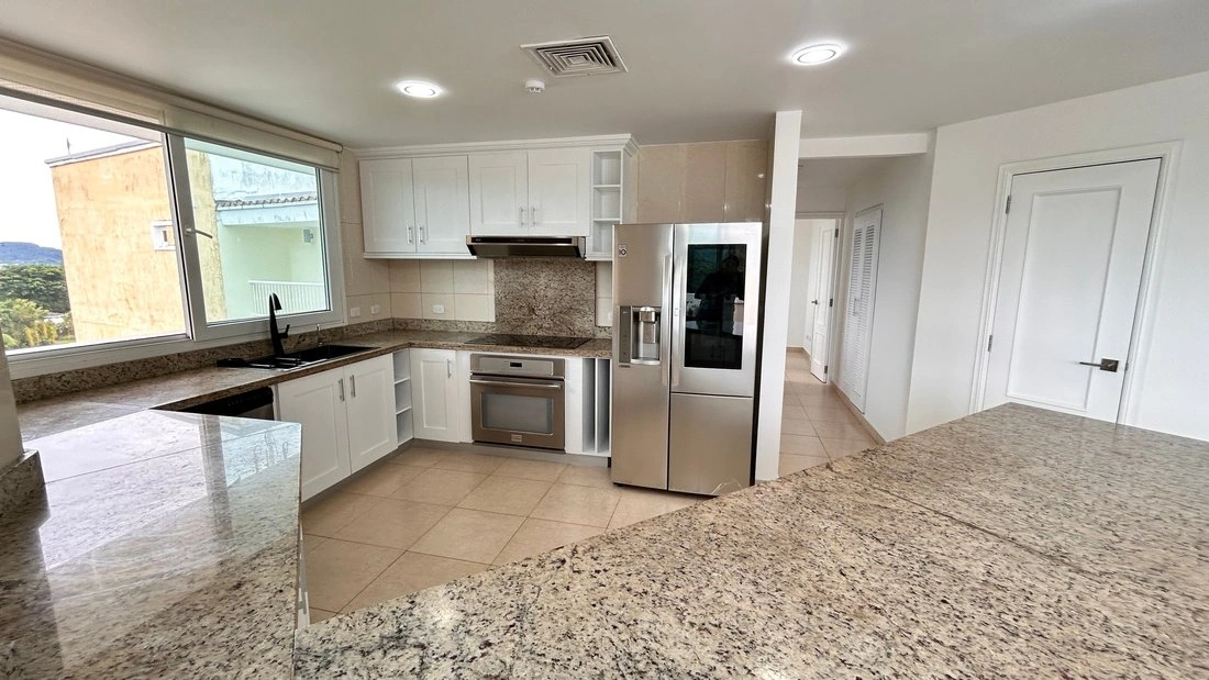 Семейный пентхаус 3+1 в Сан-Мигельито, Панама