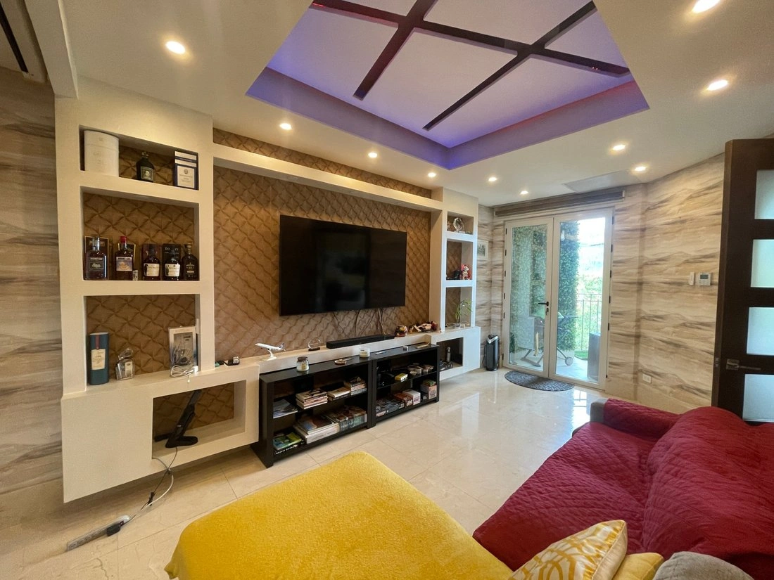 Светлая квартира 3+1 в Панама-Сити, Панама