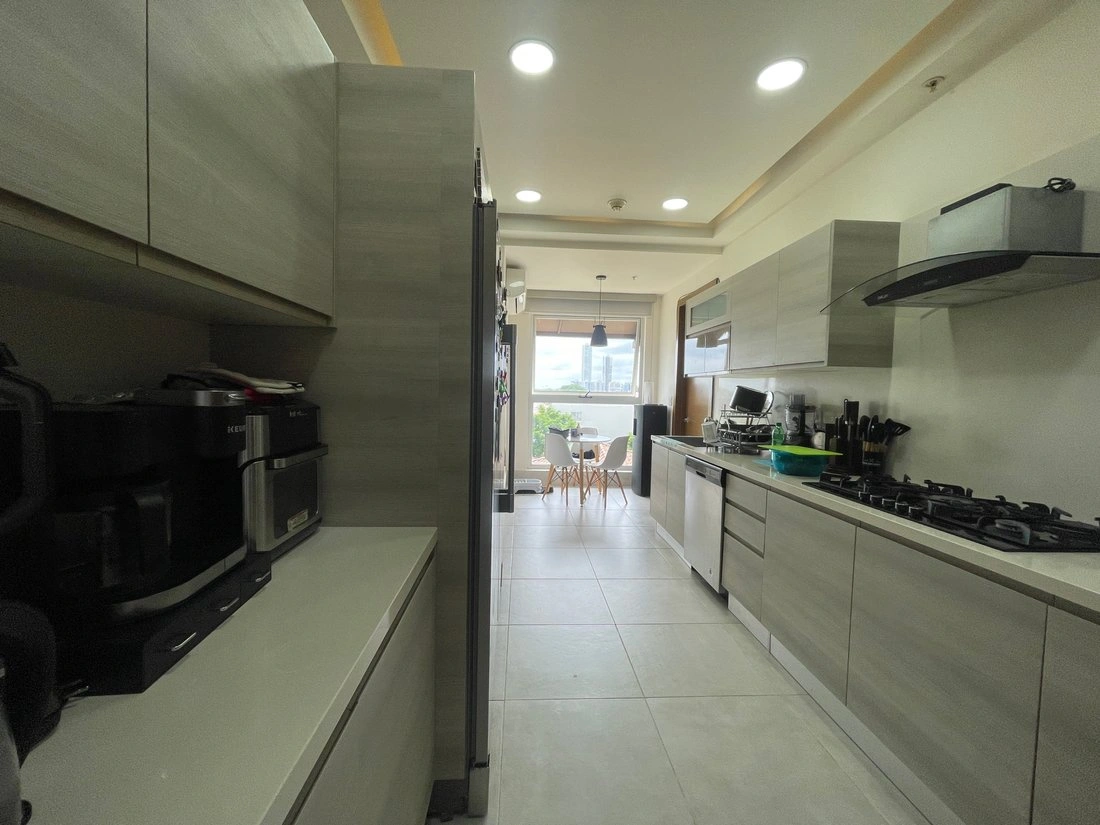 Светлая квартира 3+1 в Панама-Сити, Панама