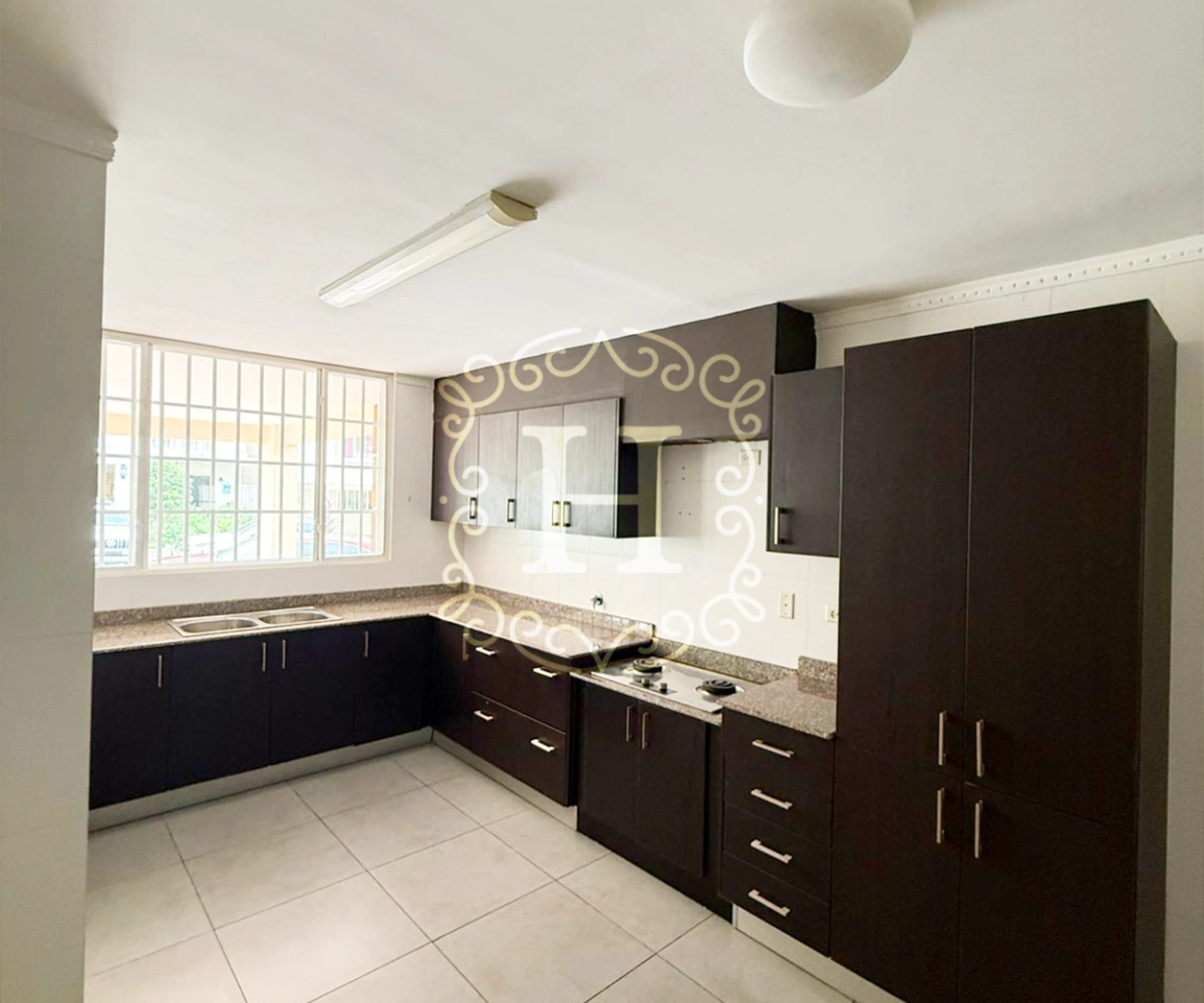 Просторный таунхаус 299 м² в Панама‑Сити, Панама