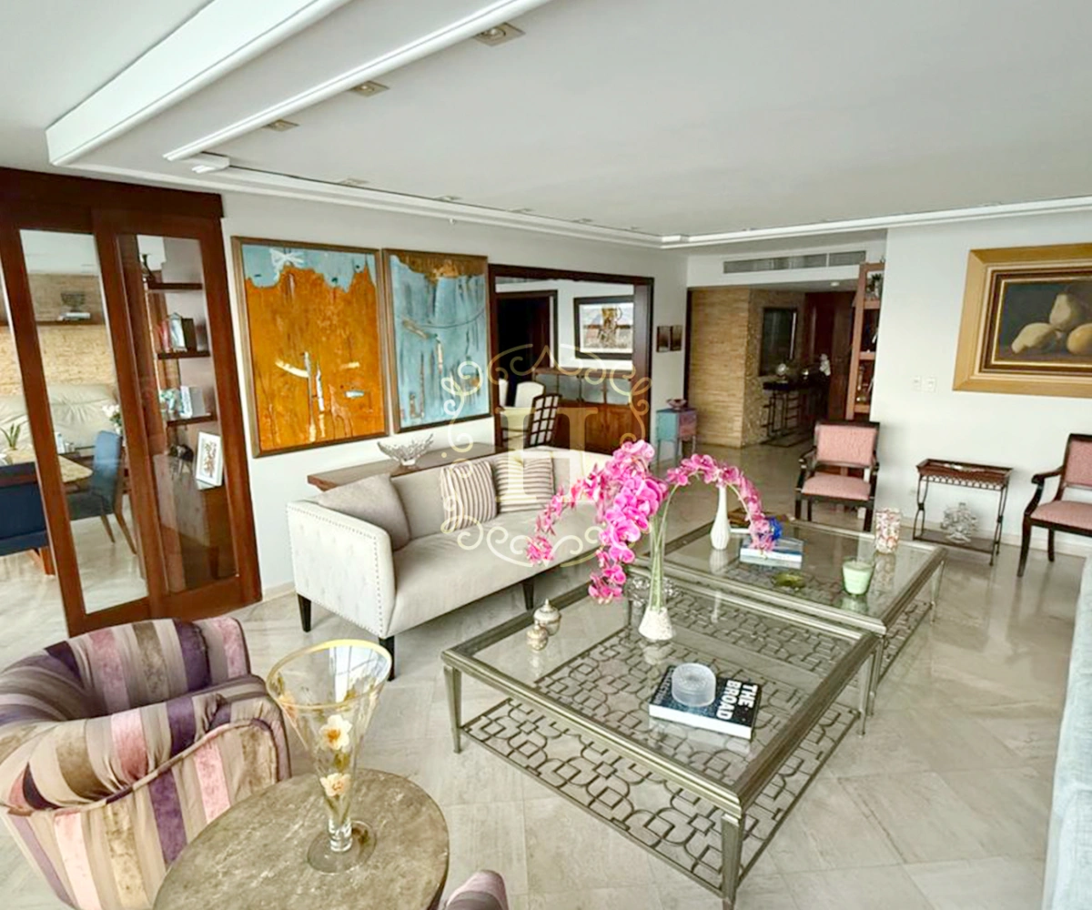 Просторная 3-комнатная квартира в Панама-Сити, Панама