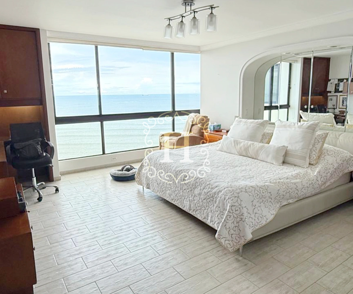 Просторная 3-комнатная квартира в Панама-Сити, Панама