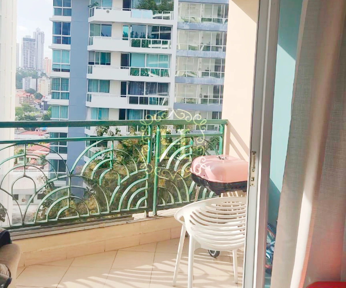 Обновлённая квартира с тремя спальнями в Панама-Сити, Панама