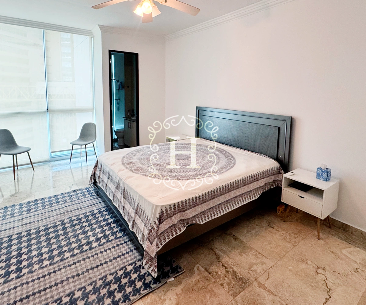 Просторная 3-комнатная квартира в Панама-Сити, Панама