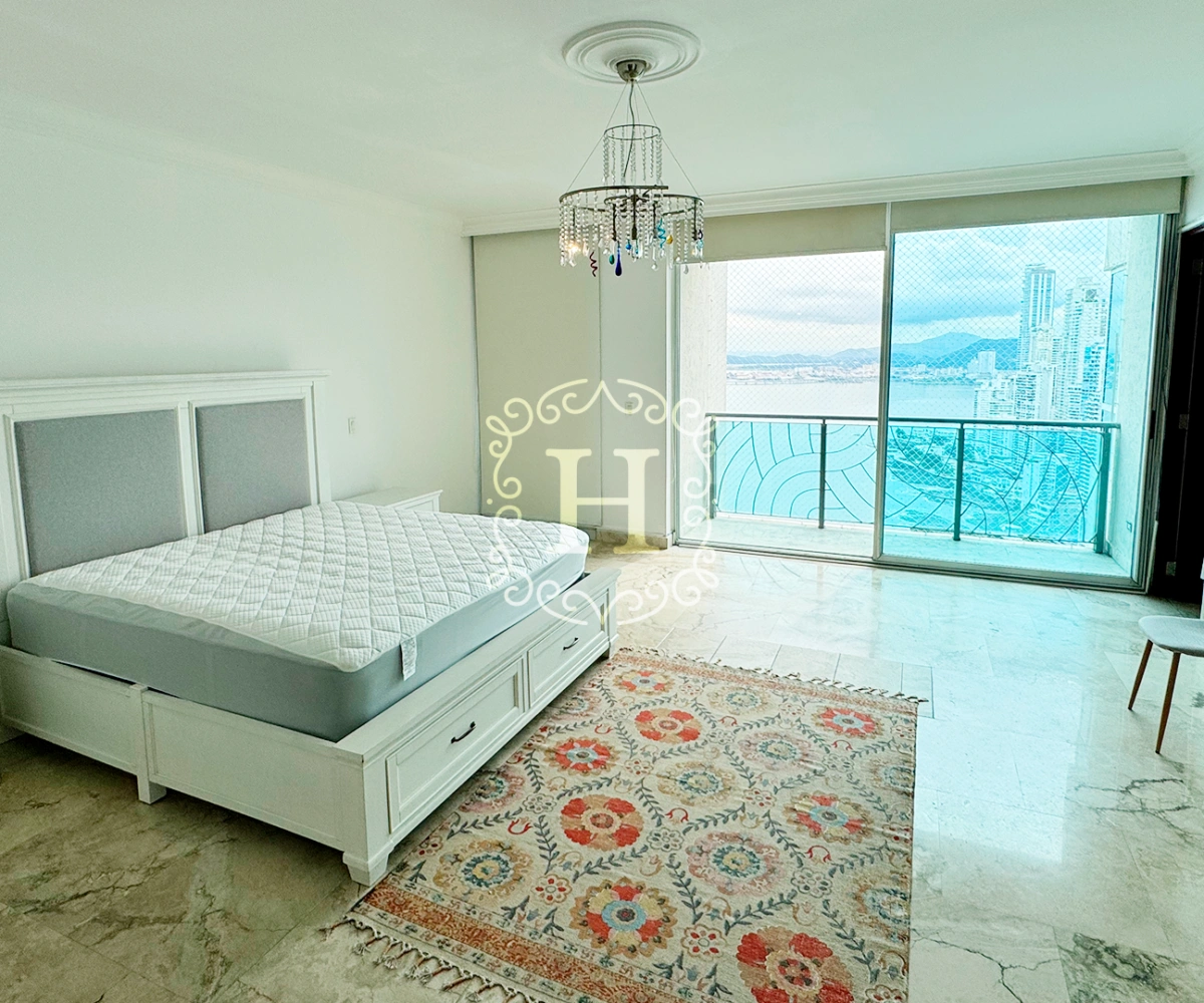 Просторная 3-комнатная квартира в Панама-Сити, Панама