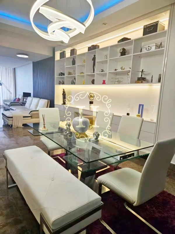 Просторная квартира 184 м² в Панама‑Сити, Панама