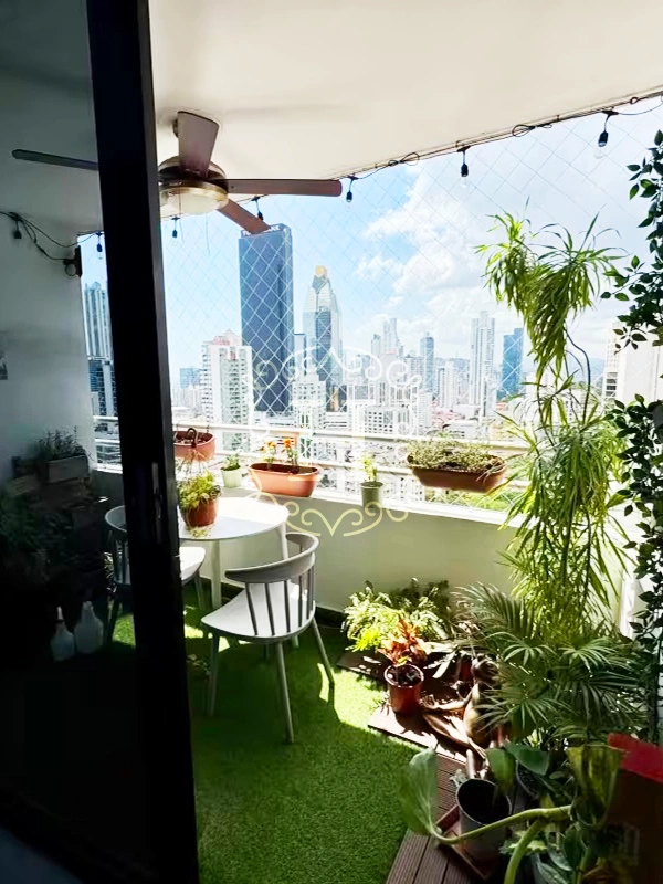 Просторная квартира с четырьмя спальнями в Панама‑Сити, Панама