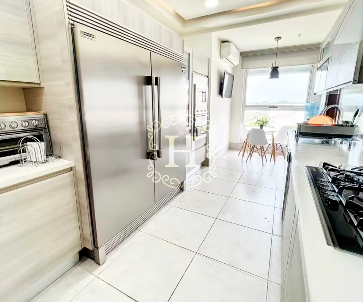 Просторная 3‑комнатная квартира в Панама‑Сити, Панама