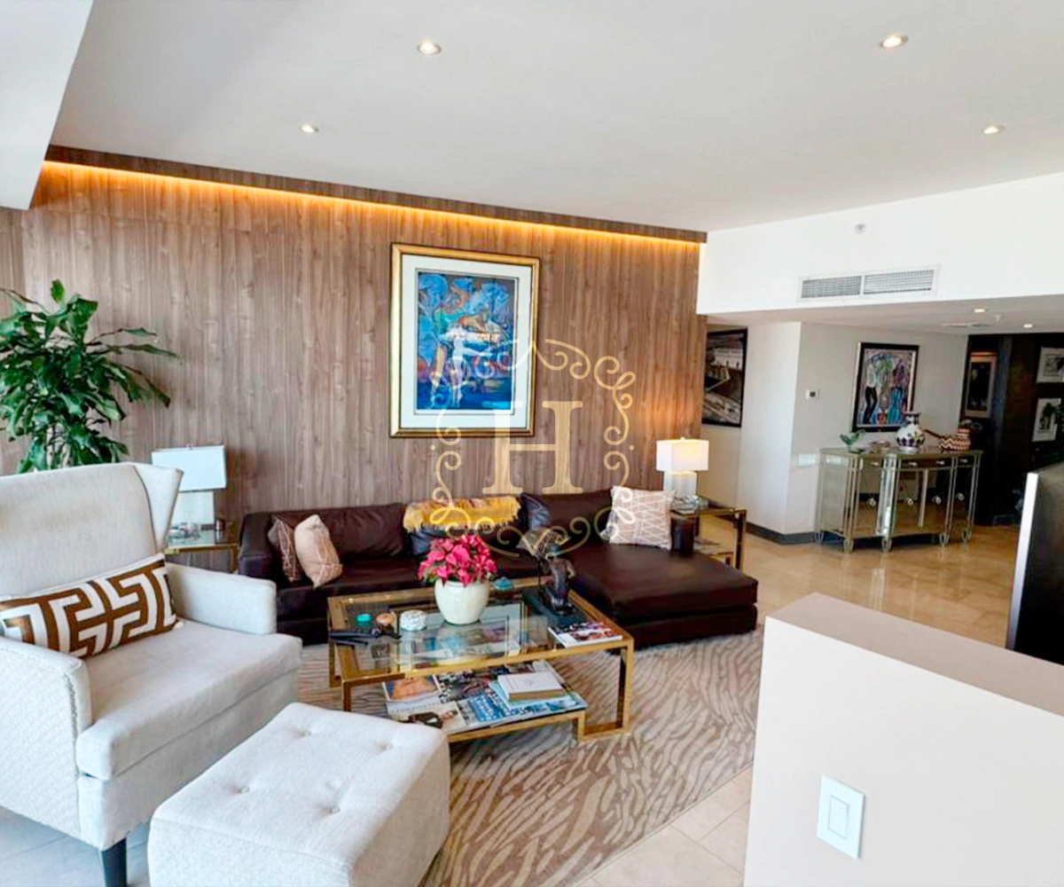 Просторный пентхаус с 3 спальнями в Панама‑Сити, Панама