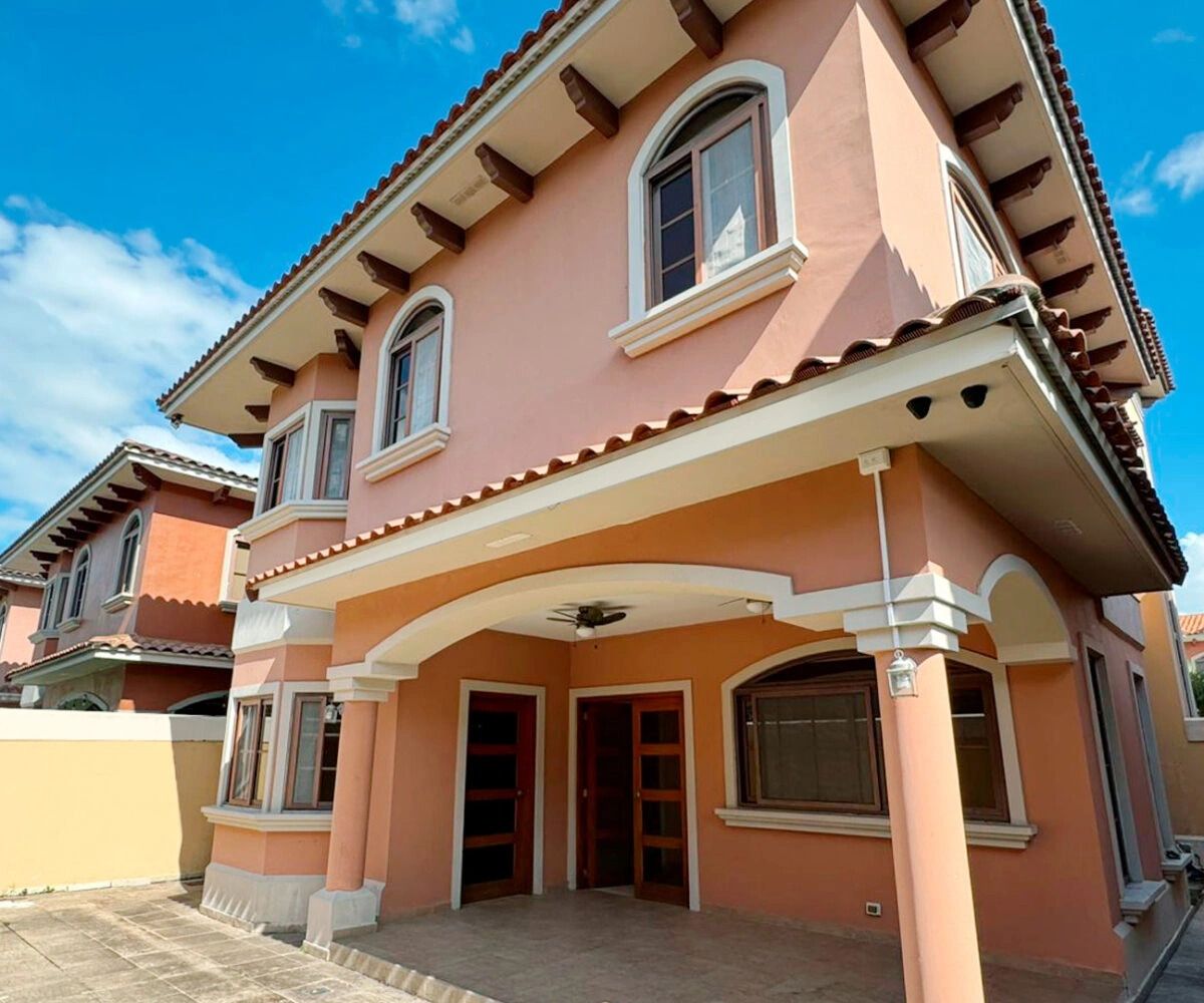 Просторный дом 323 м² в Панама-Сити, Панама