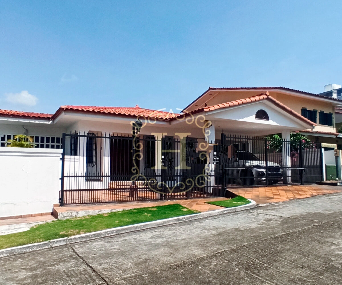 Светлый дом с четырьмя спальнями в Панама‑Сити, Панама