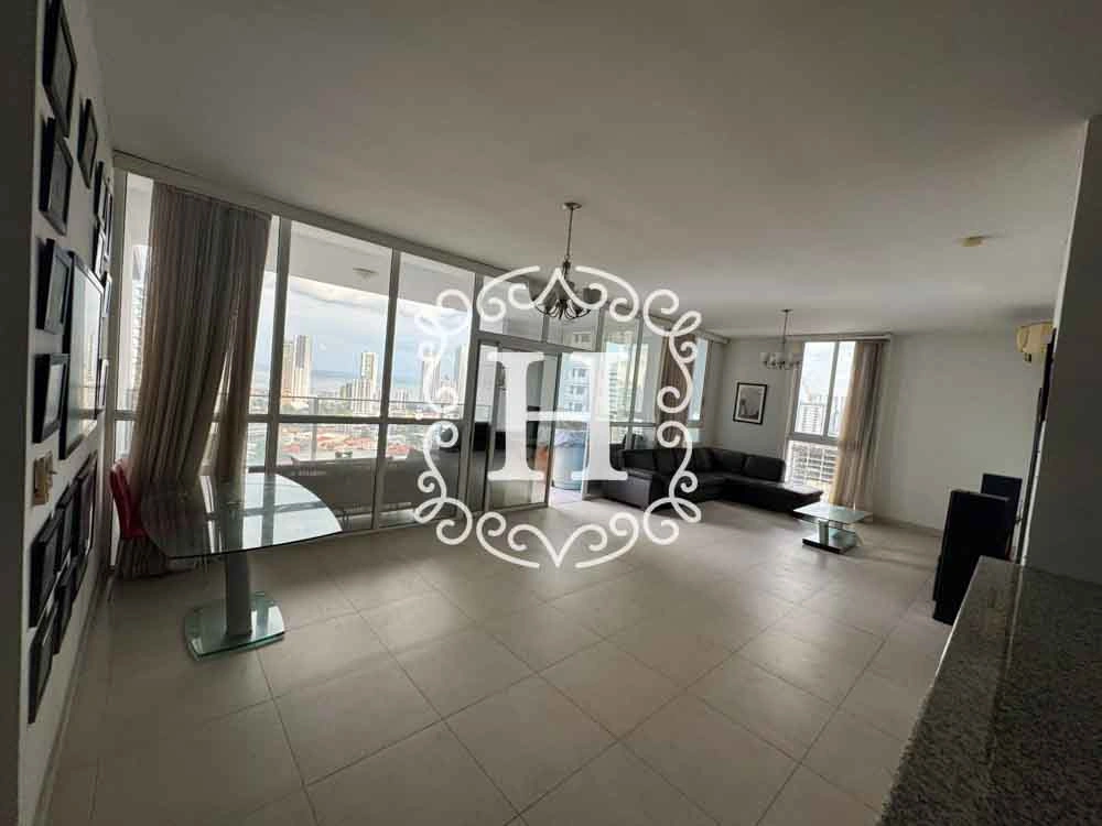 Светлая однокомнатная квартира в Панама‑Сити, Панама