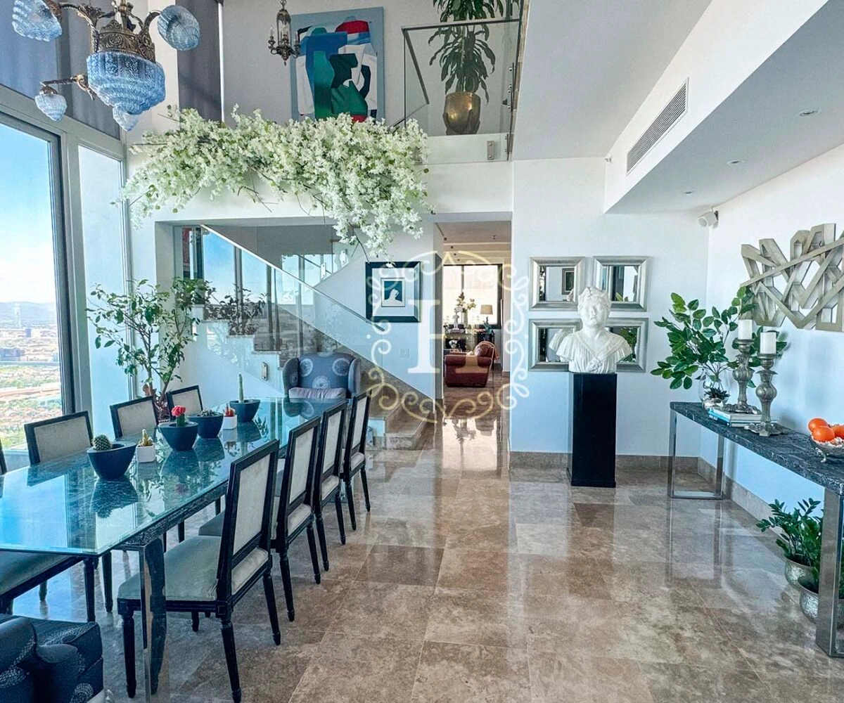 Просторный пентхаус с четырьмя спальнями в Панама-Сити, Панама