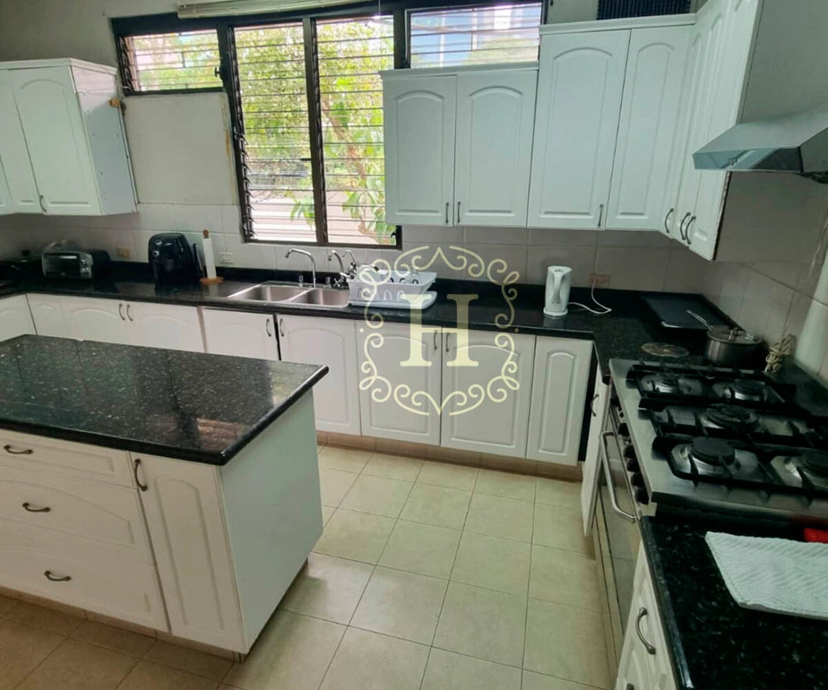 Роскошный дом 650 m² в Панама-Сити, Панама