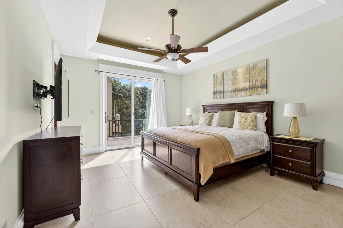 Дом 7+1 с открытым бассейном в Бокете, Панама