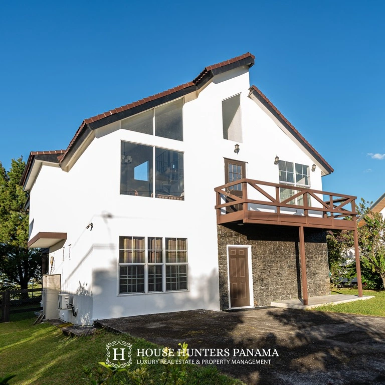 Дом 209 м² с балконом в Бокете, Панама