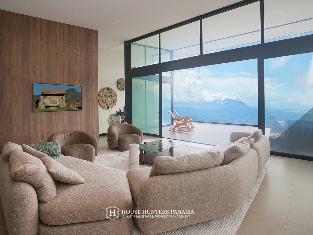 Дом 319 m2 с парковкой в Бокете, Панама