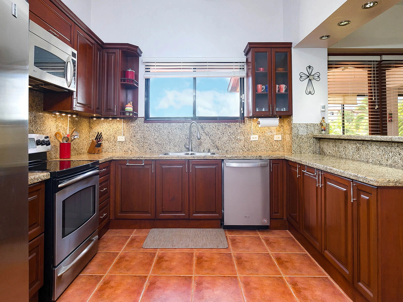 Дом 251 м² с садом в Бокете, Панама