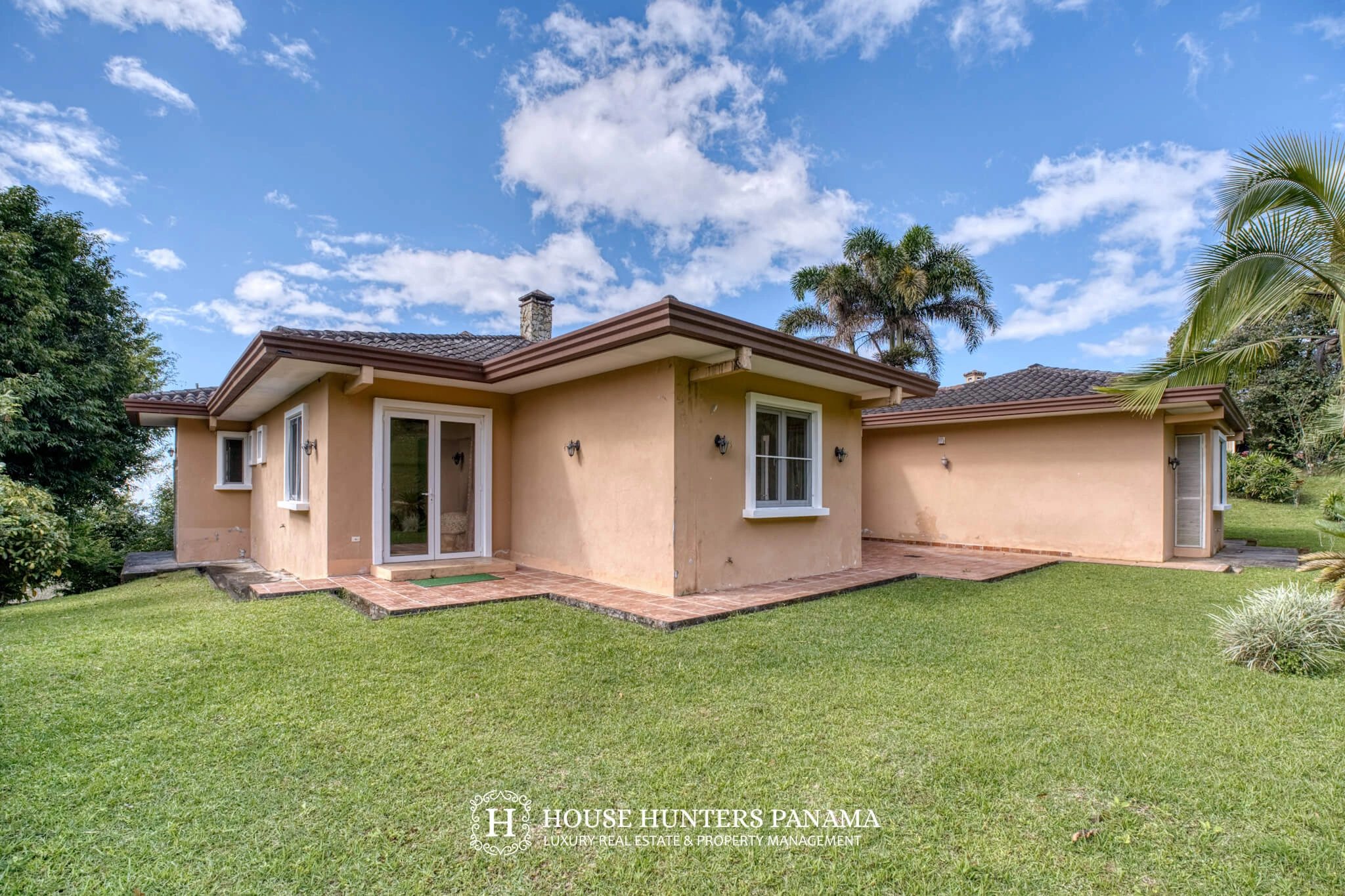 Дом с 3 спальнями и джакузи в Бокете, Панама