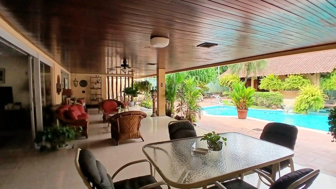 Дом 715 м² с сауной в Сан-Мигелито, Панама