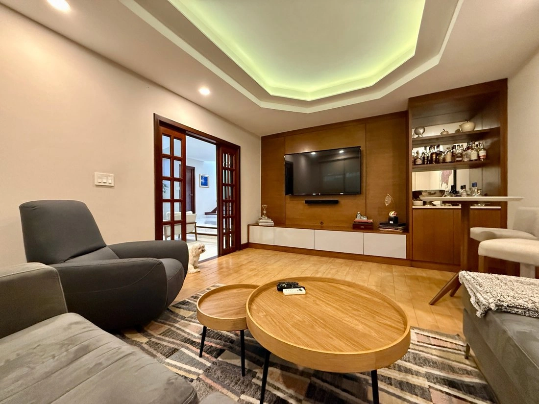 Дом с тремя спальнями и гаражом в Сан-Мигелито, Панама