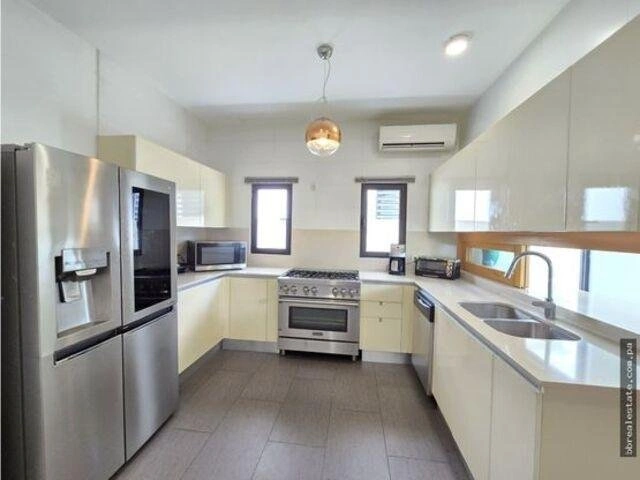 Дом с 3 спальнями и видом на горы в Сан-Мигельито, Панама