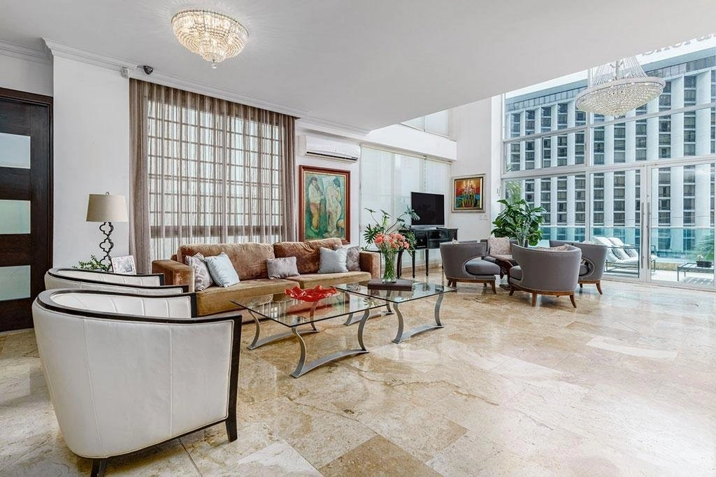 Дуплекс с тремя спальнями и сауной в Сан‑Мигелито, Панама