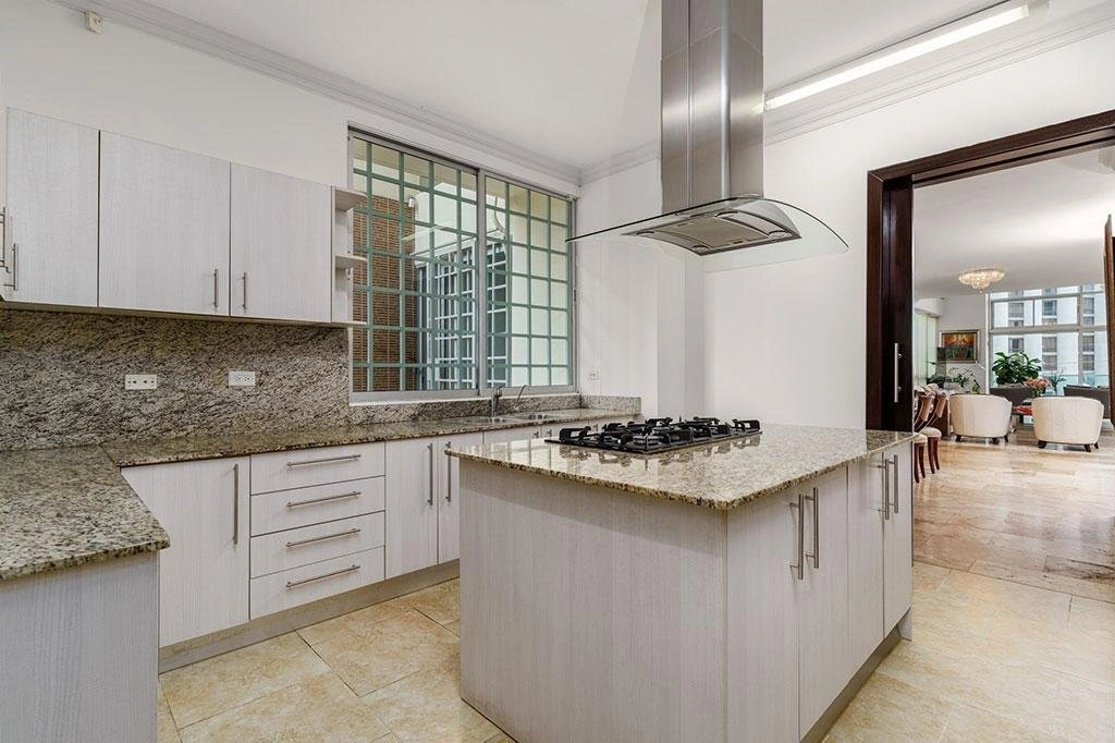 Дуплекс с тремя спальнями и сауной в Сан‑Мигелито, Панама