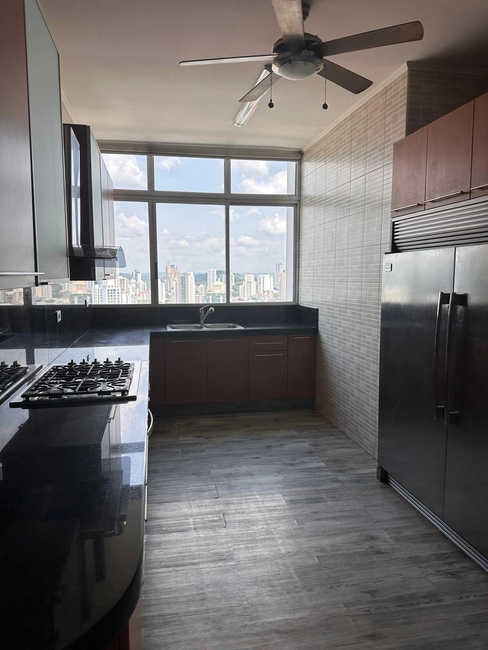 4-комнатная квартира с открытым бассейном в Сан‑Мигелито, Панама