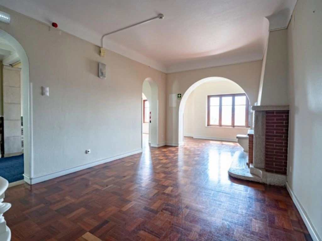 Большой дом 440 м2 в Пенедо да Саудаде, Коимбра, Португалия