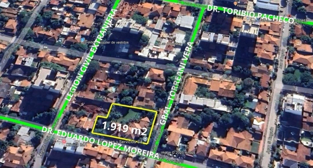 Дом 1048 м² с садом в Асунсьоне, Парагвай