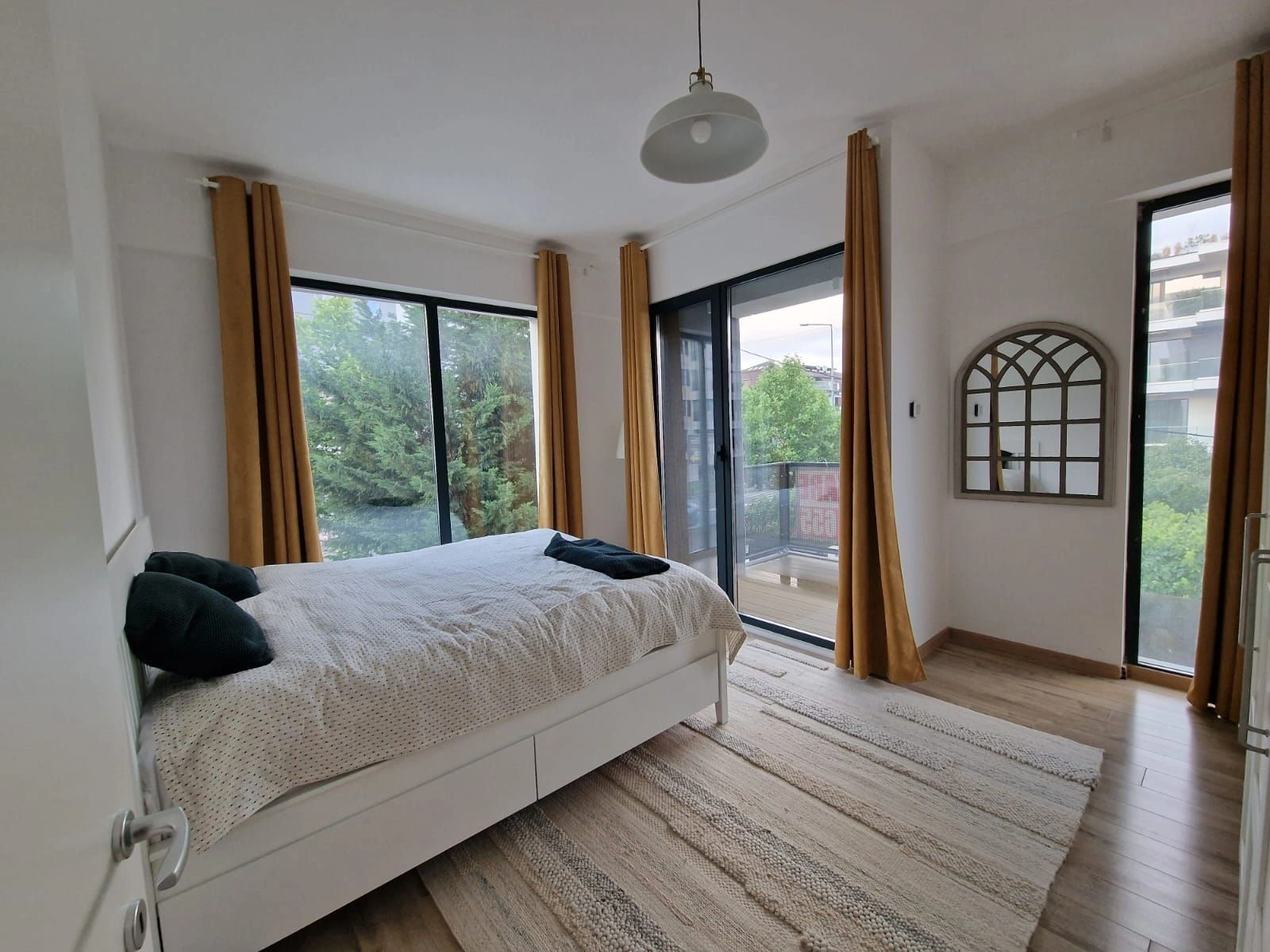 Роскошная квартира 120 м2 в северной части Бухареста