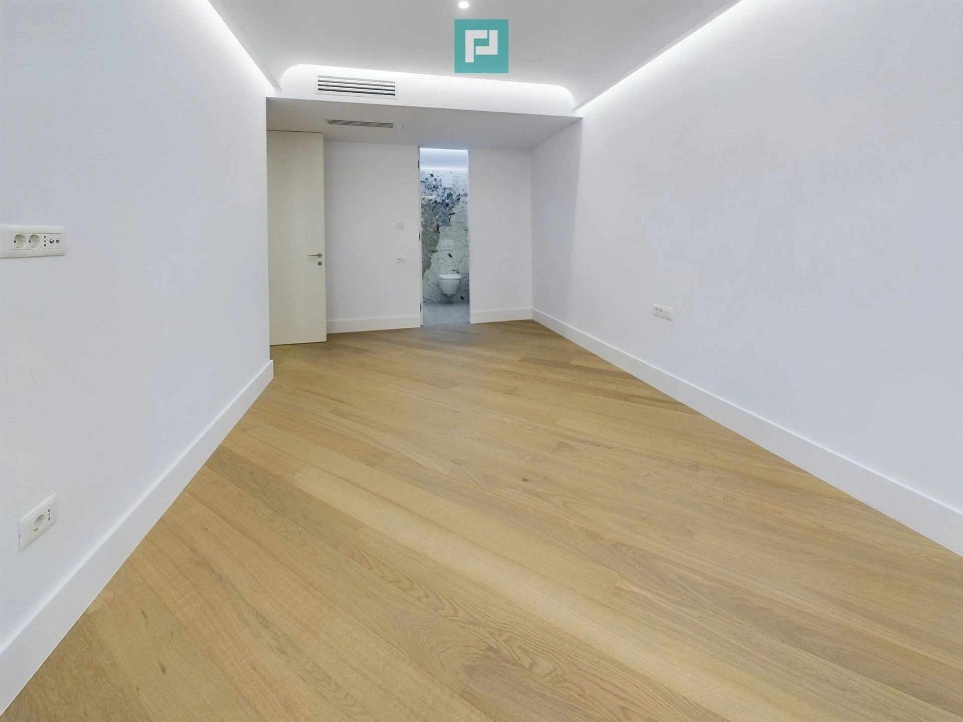 Studio 0+1 in Baneasa district, Bucharest