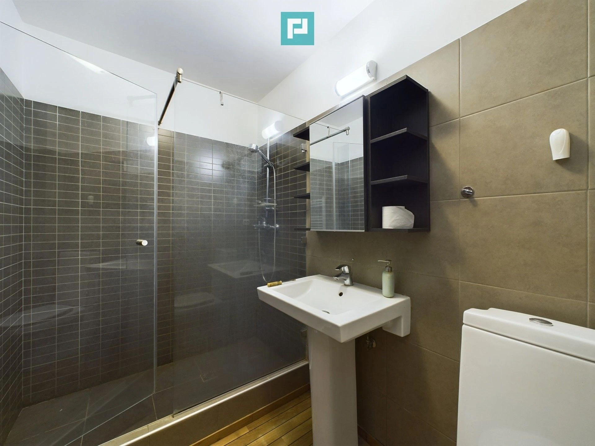 Просторная квартира 102 м2 в районе Мехала Ронат, Тимишоара