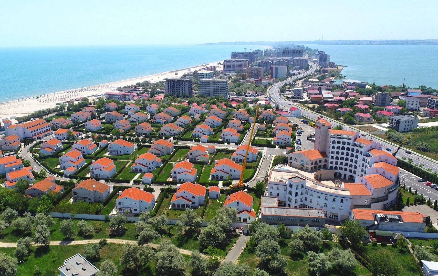 Роскошная вилла 436 м2 недалеко от пляжа в Констанце