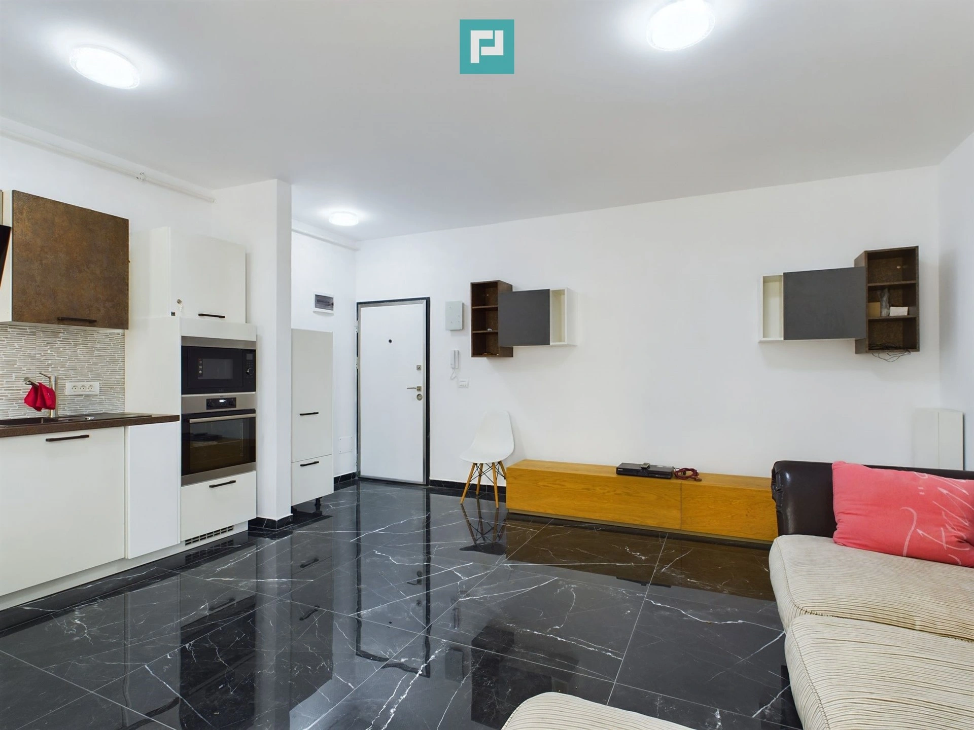 Меблированная квартира 1+1 в районе Брайтим - Гиро, Тимиришоара