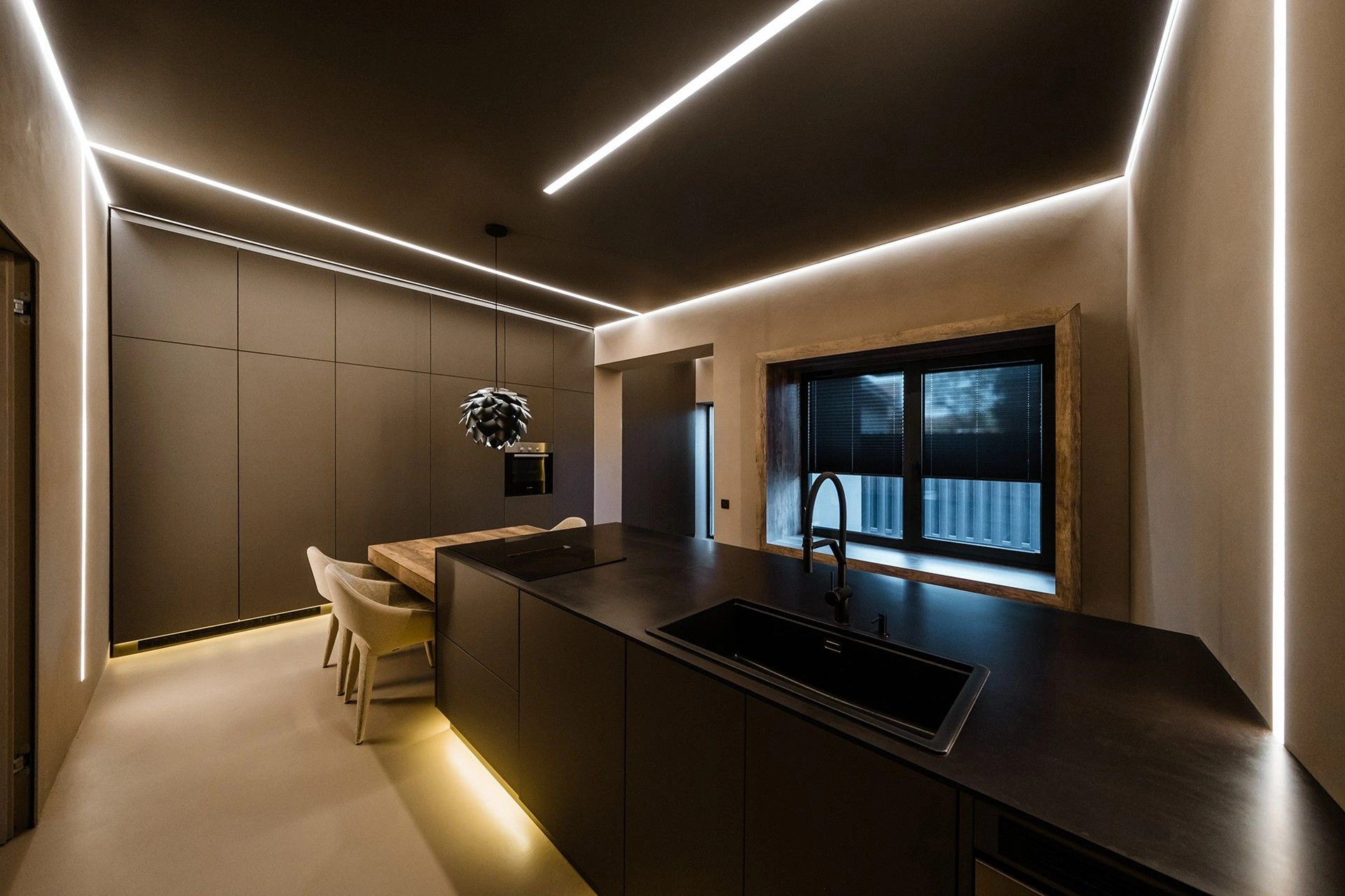 Современный дом 2+1 в престижной зоне Брашова