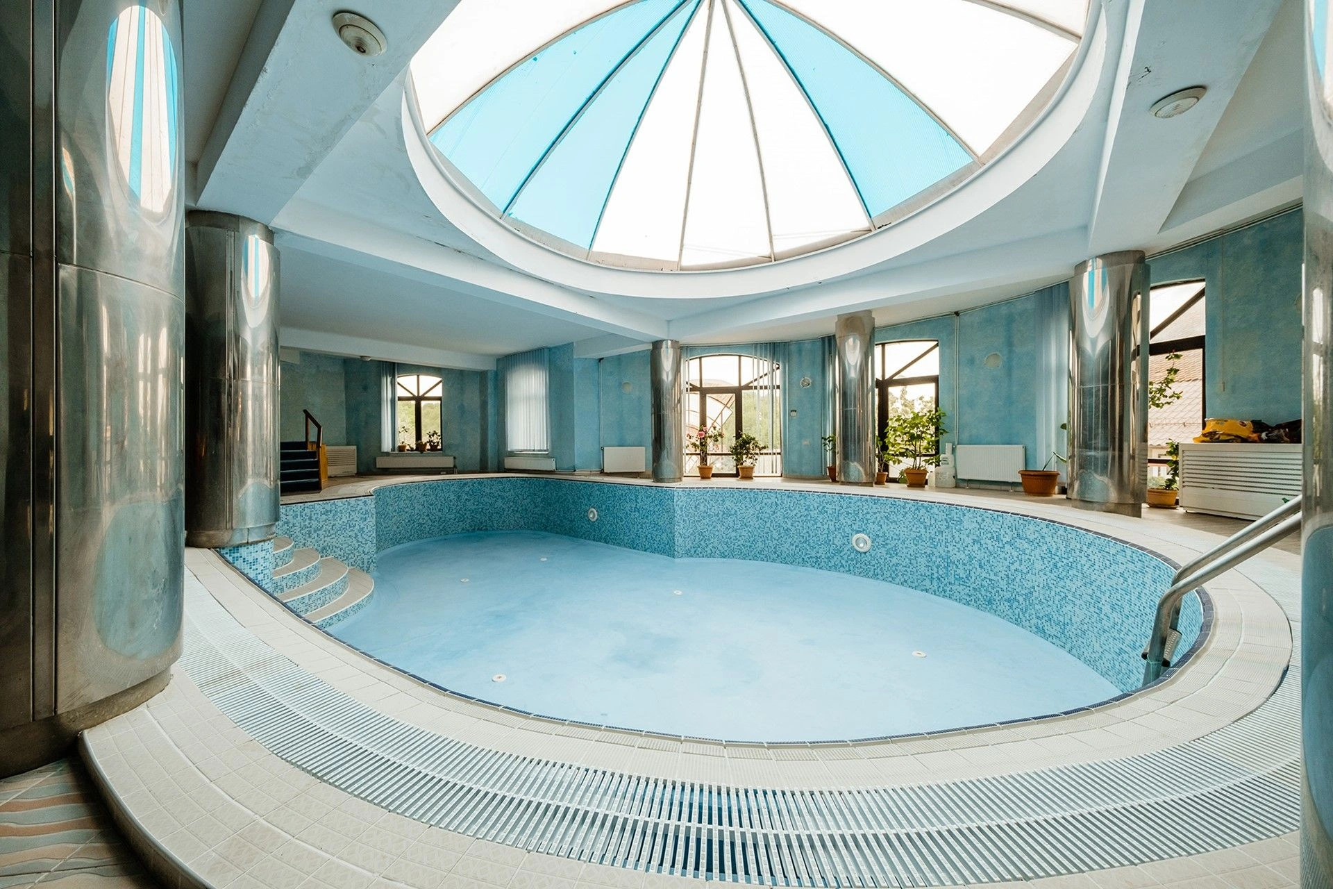 Просторный дом 2127 м2 в одном из лучших районов Брашова