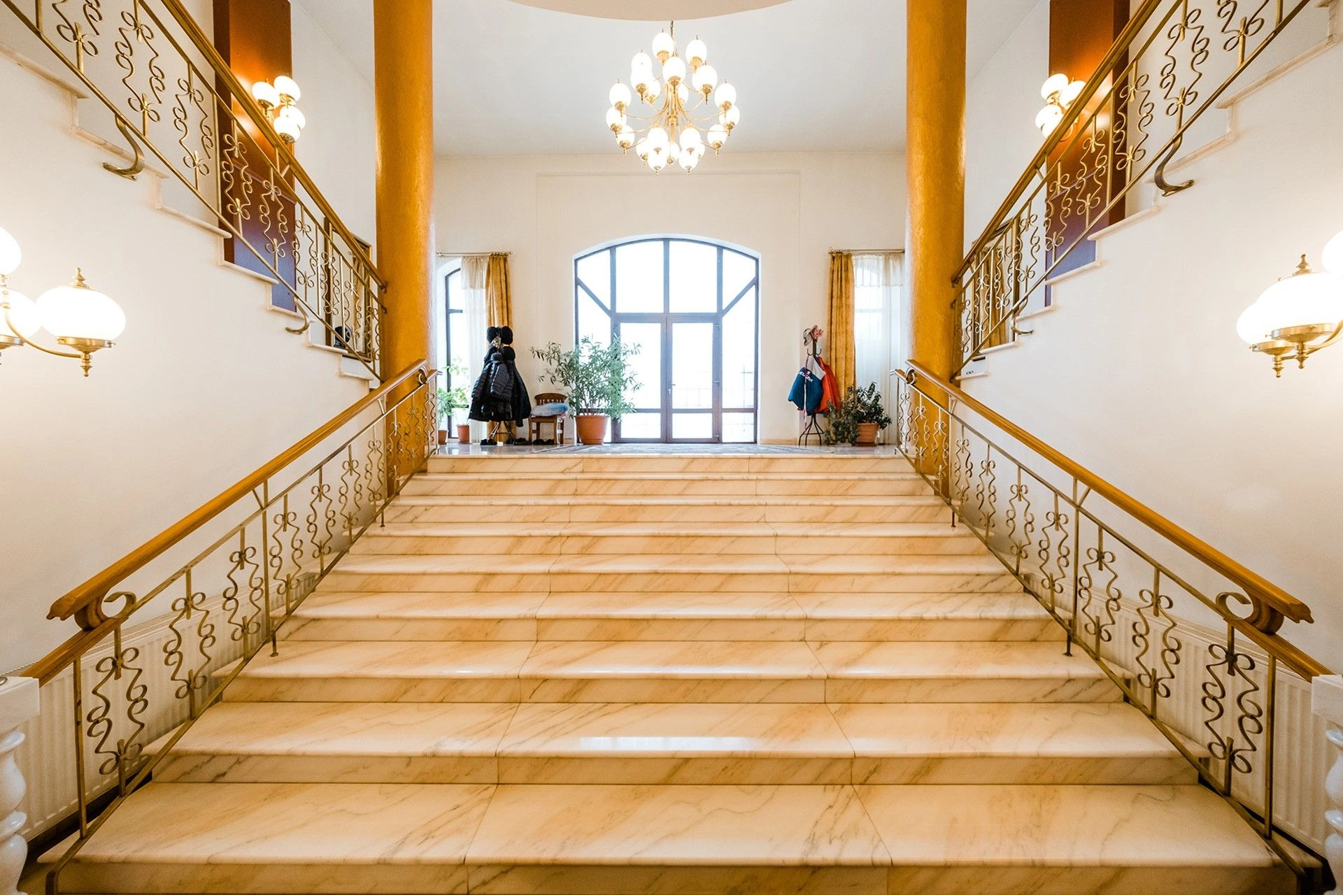 Просторный дом 2127 м2 в одном из лучших районов Брашова