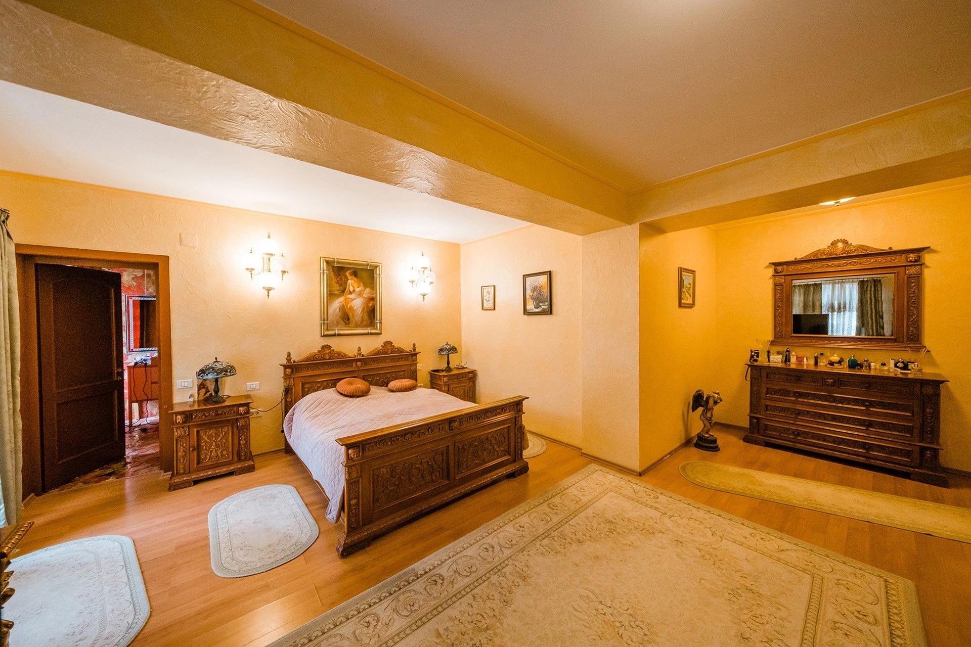 Просторный дом 5+1 в одном из лучших районов Брашова