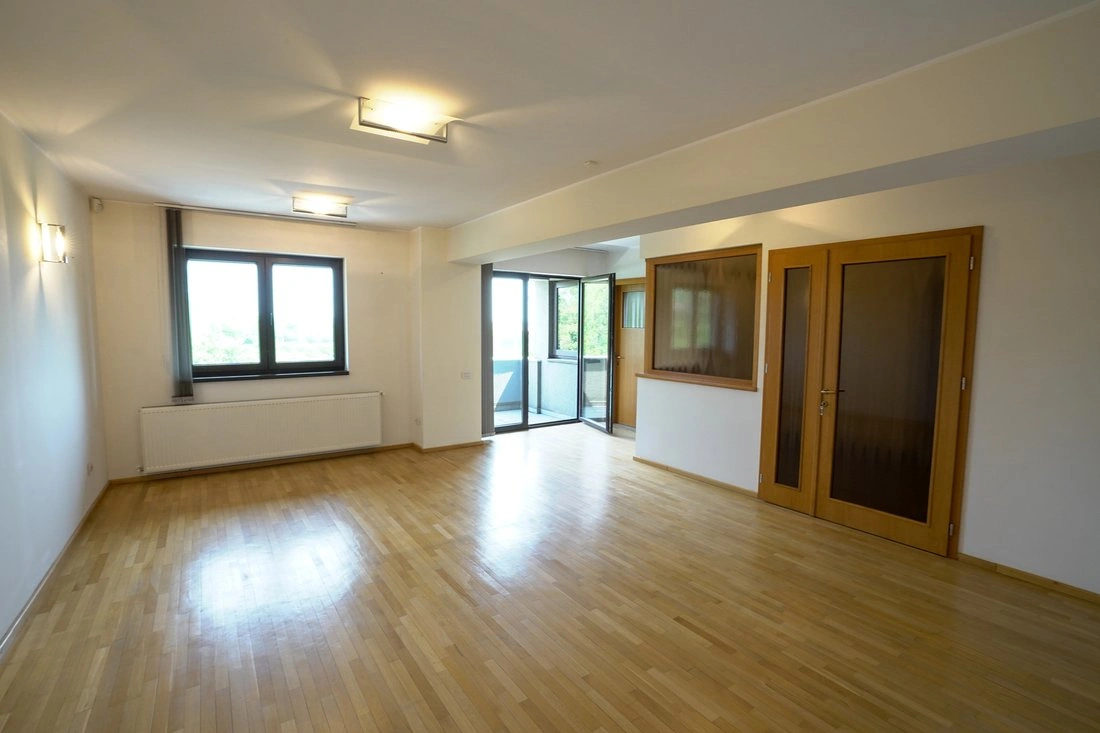 3-комнатная квартира в Бухаресте, Румыния