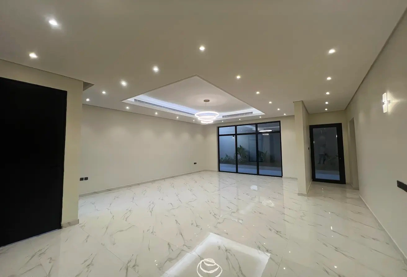 Современный дом 371 м² в Эр-Рияде, Саудовская Аравия