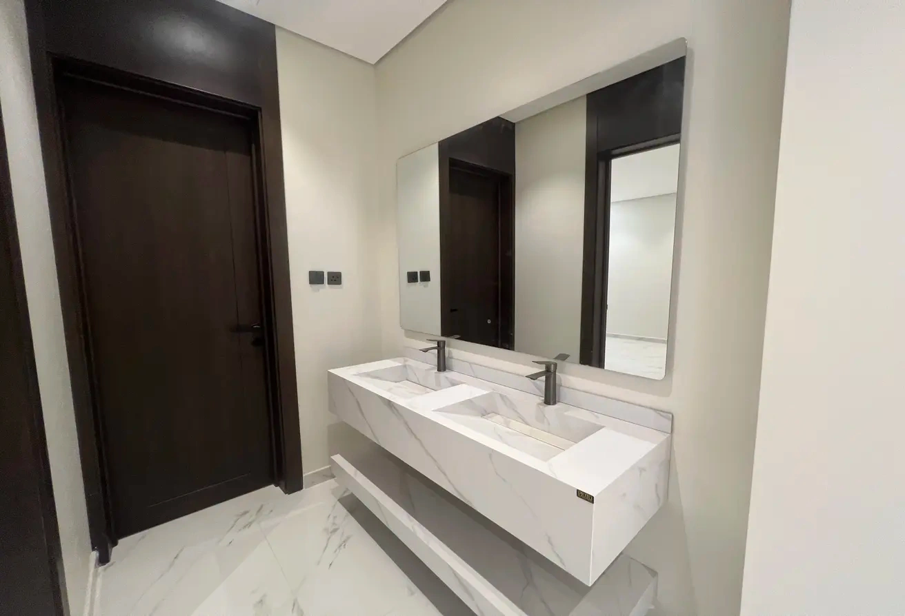 Современный дом 371 м² в Эр-Рияде, Саудовская Аравия