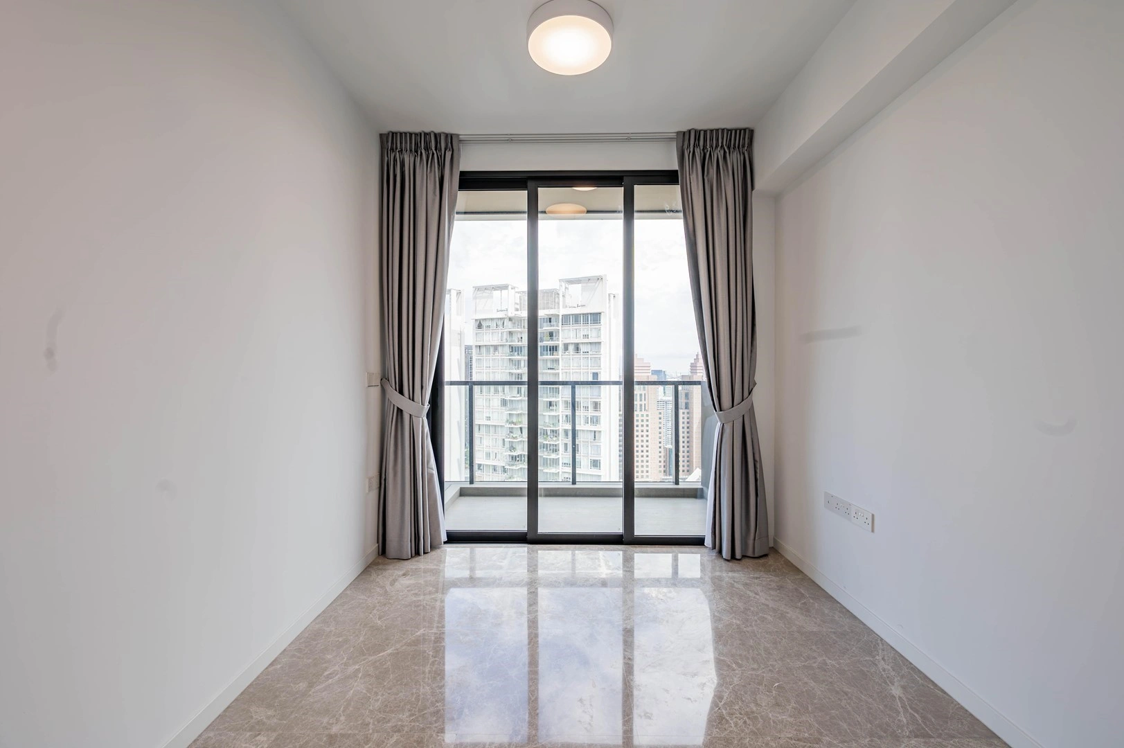 Красивая квартира 56 м² в Сингапуре (#OSg 20-07)