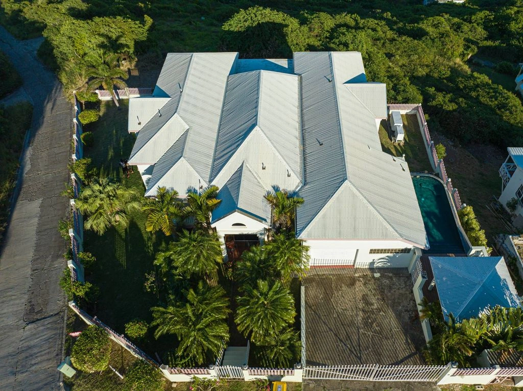 Дом с 6 спальнями в Бассетерре, Сент-Китс и Невис