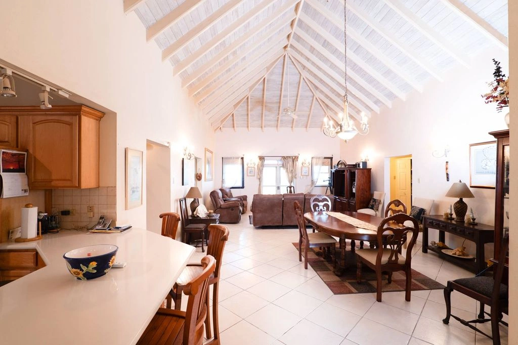 Дом с 6 спальнями в Бассетерре, Сент-Китс и Невис